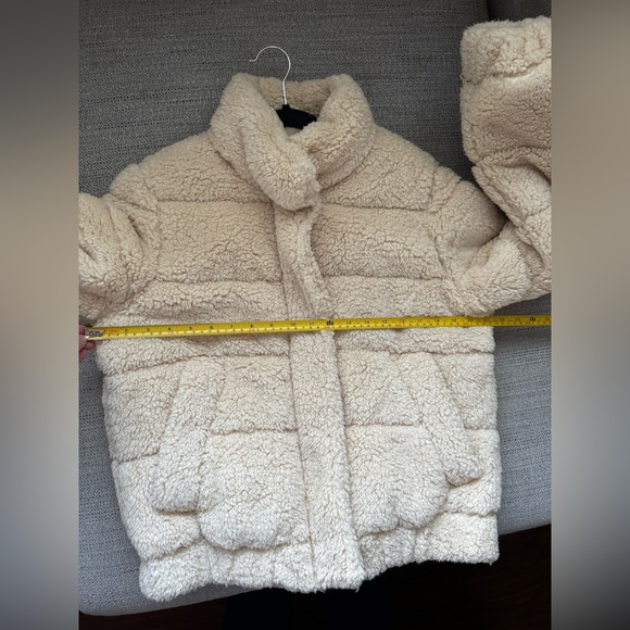 UpWest Sherpa Puffer Cream - Picture 2 of 13